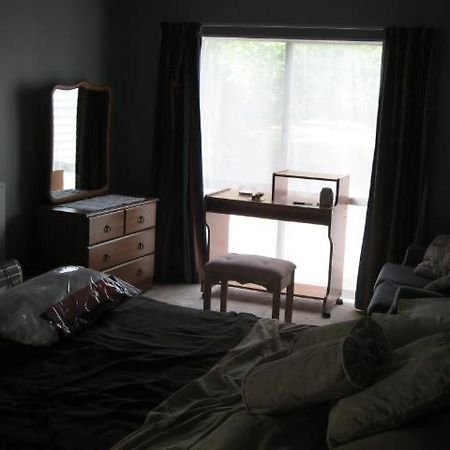 The House Apartment Christchurch Bagian luar foto
